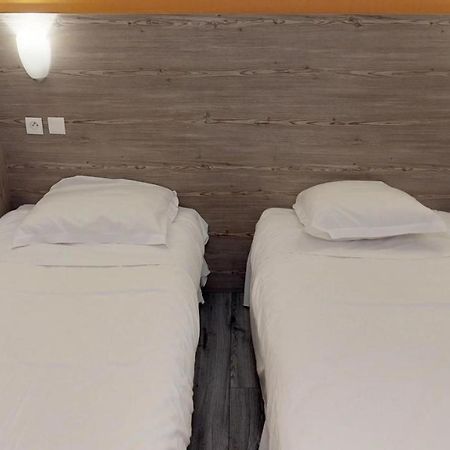 Kyriad Direct Acheres Экстерьер фото